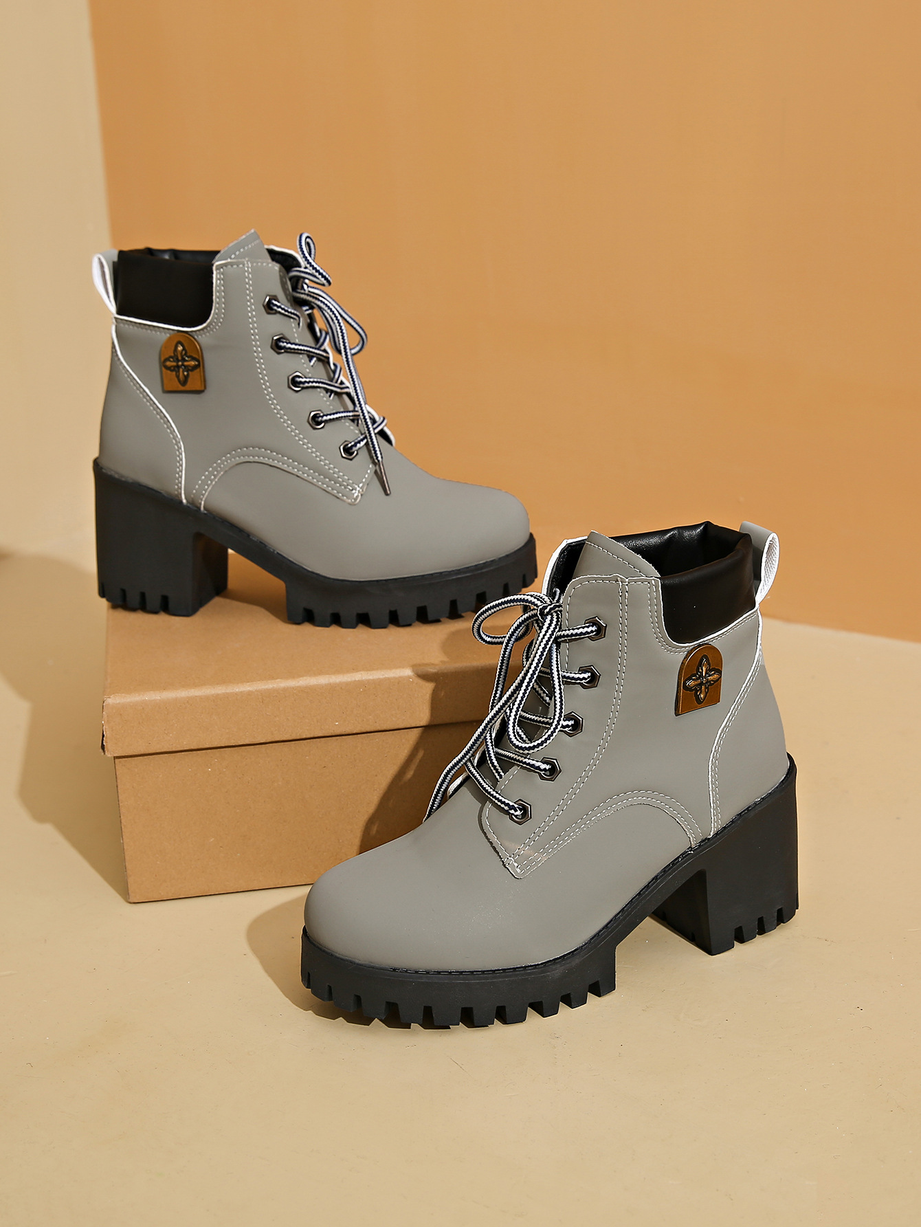 BUFA LEATHER SHOES | EverVow Premium®